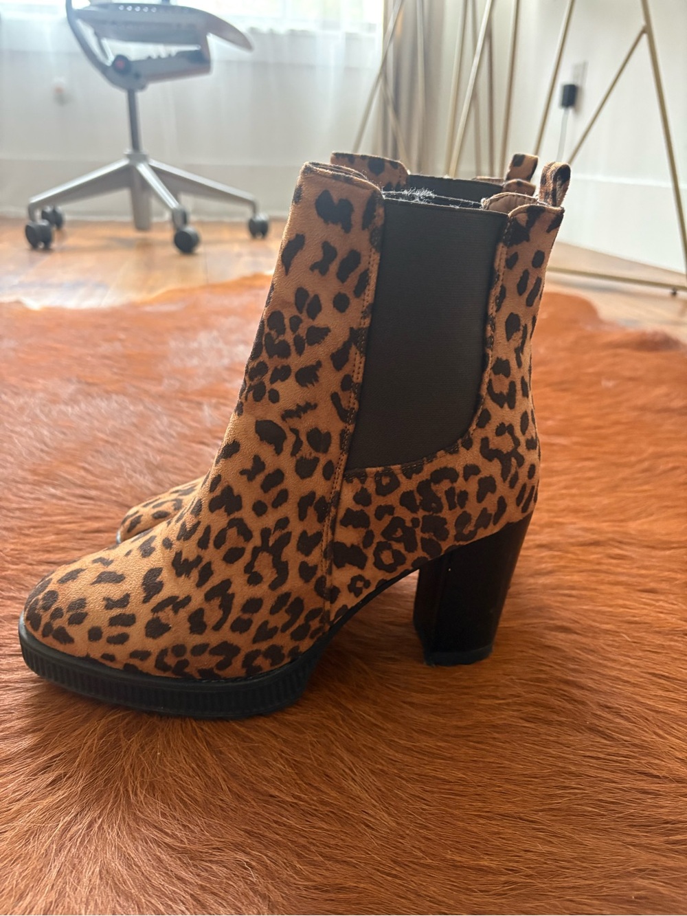 7 For All Mankind Munich Cheetah Print Chelsea Booties in Tan and Black